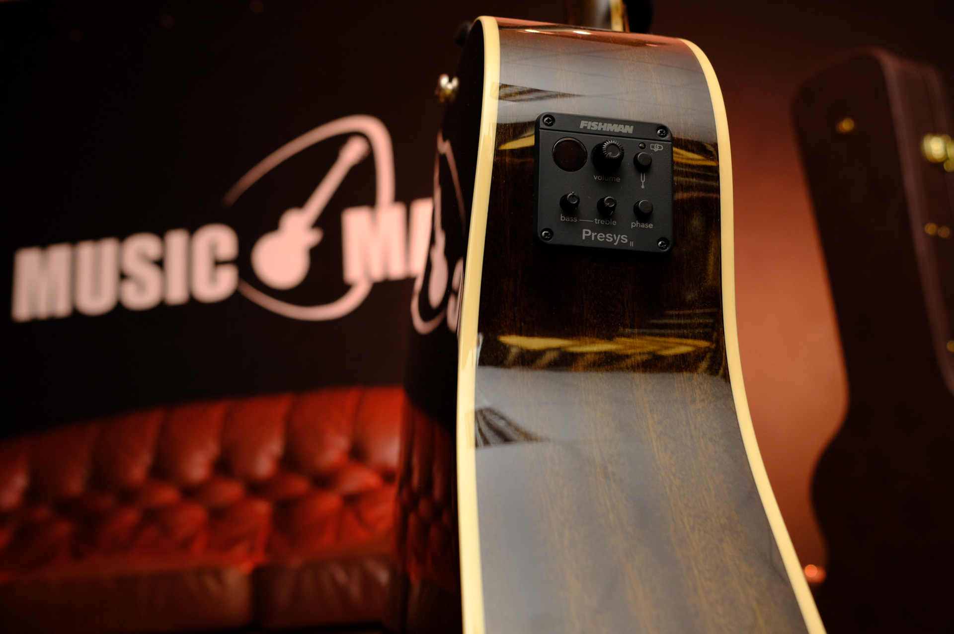 Акустическая гитара EPIPHONE AJ-220SCE Vintage Sunburst