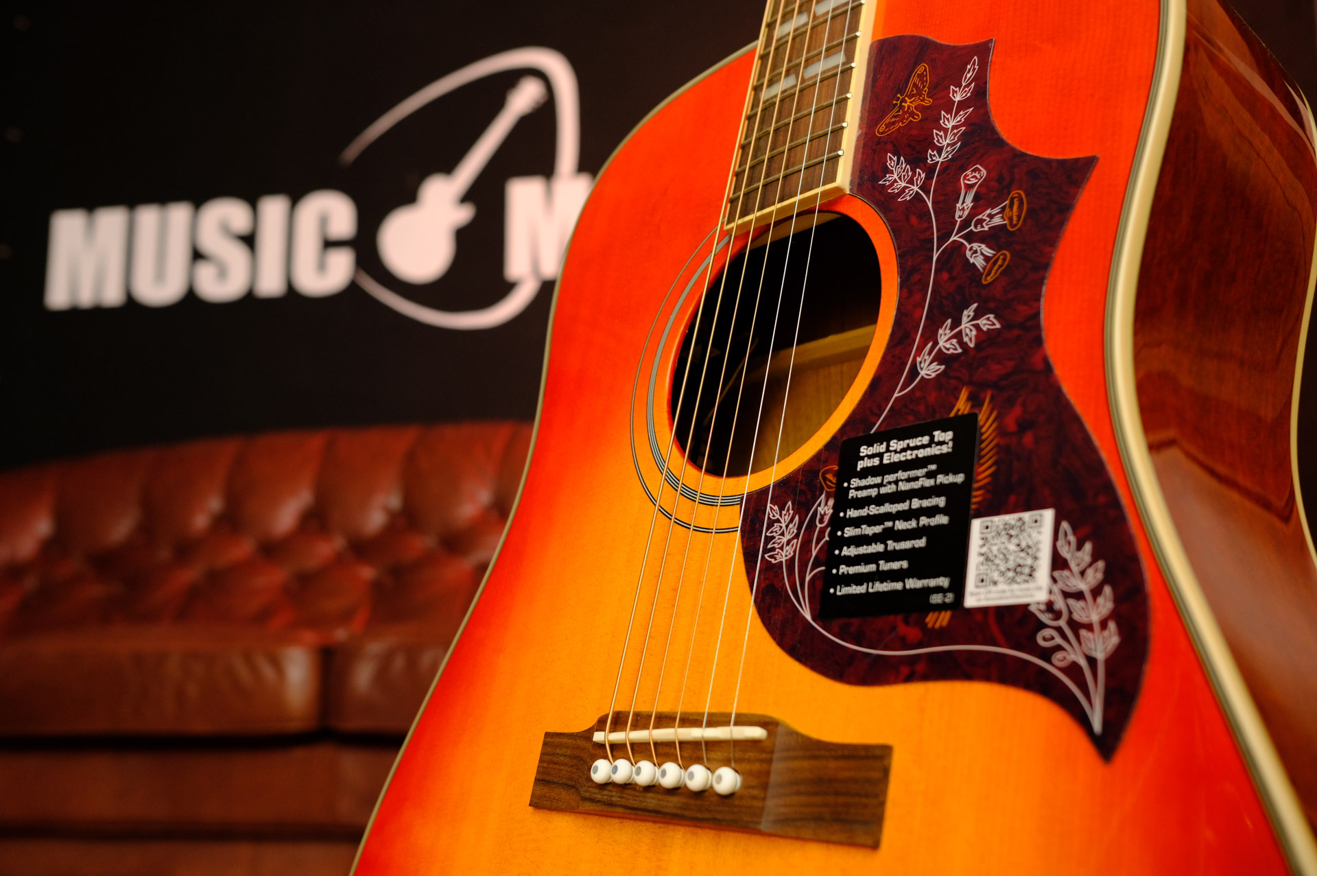 Гитара электроакустическая шестиструнная EPIPHONE Hummingbird PRO FC