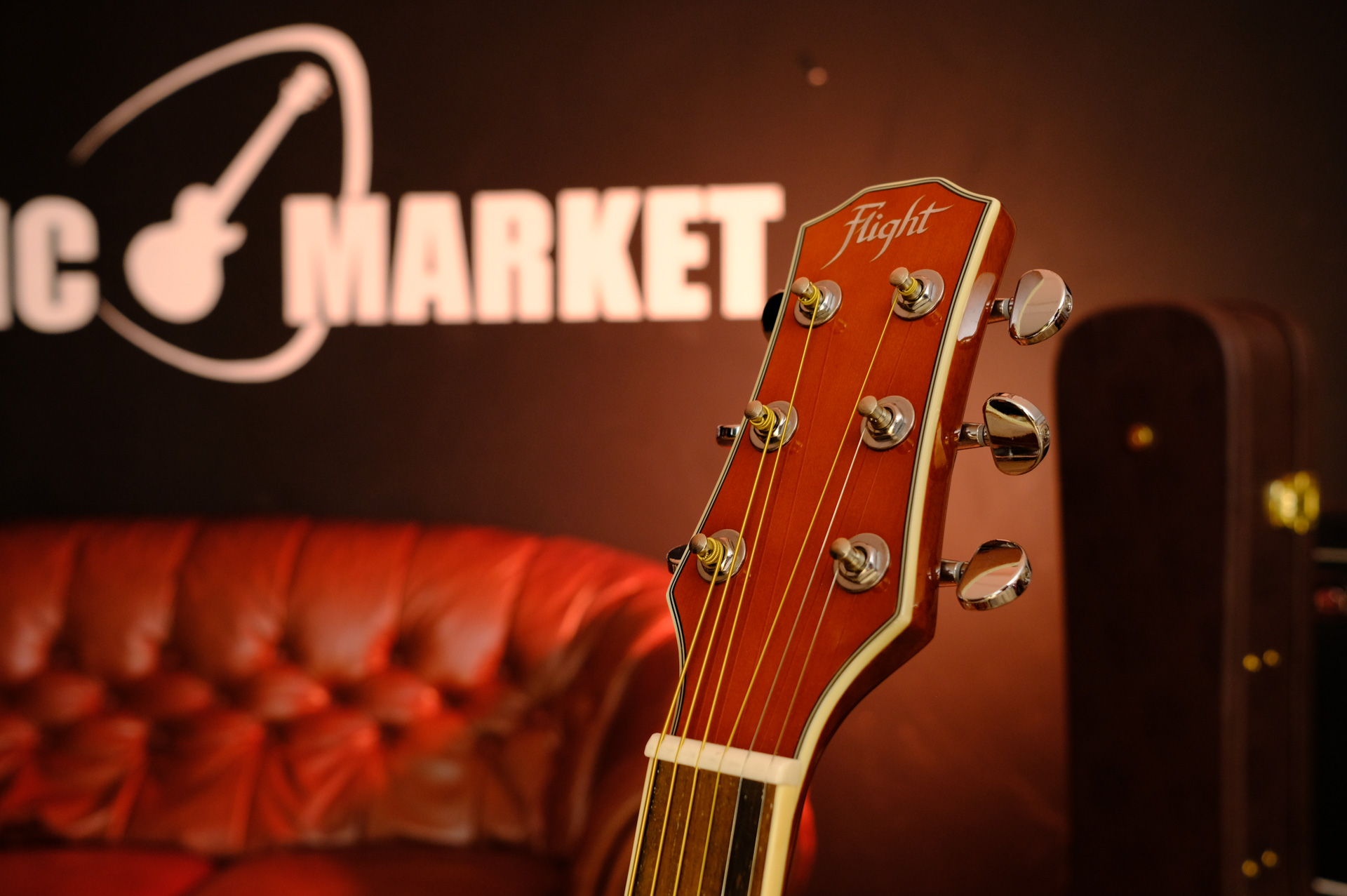 Акустическая гитара FLIGHT F-230C SB