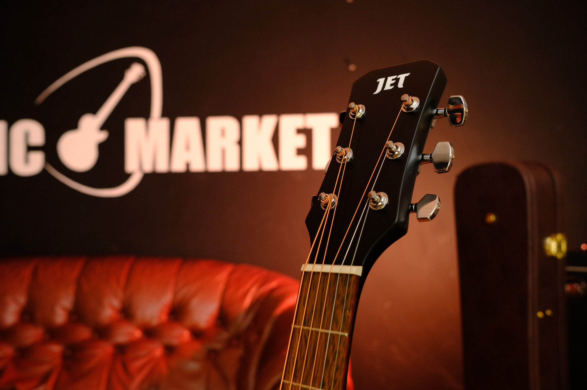 Электроакустическая гитара JET JDE-255 BKS