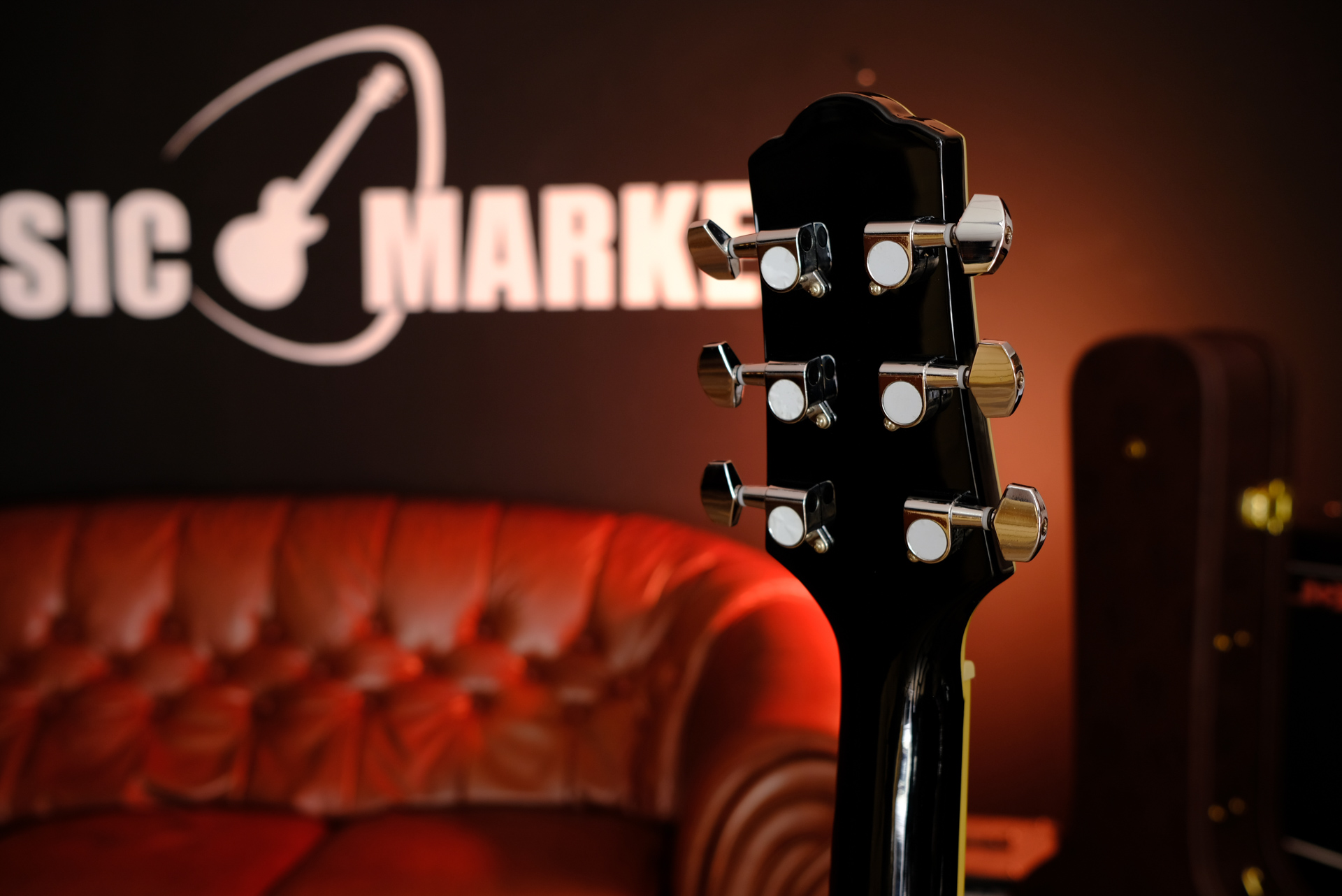 Электроакустическая гитара Naranda DG220CEBK