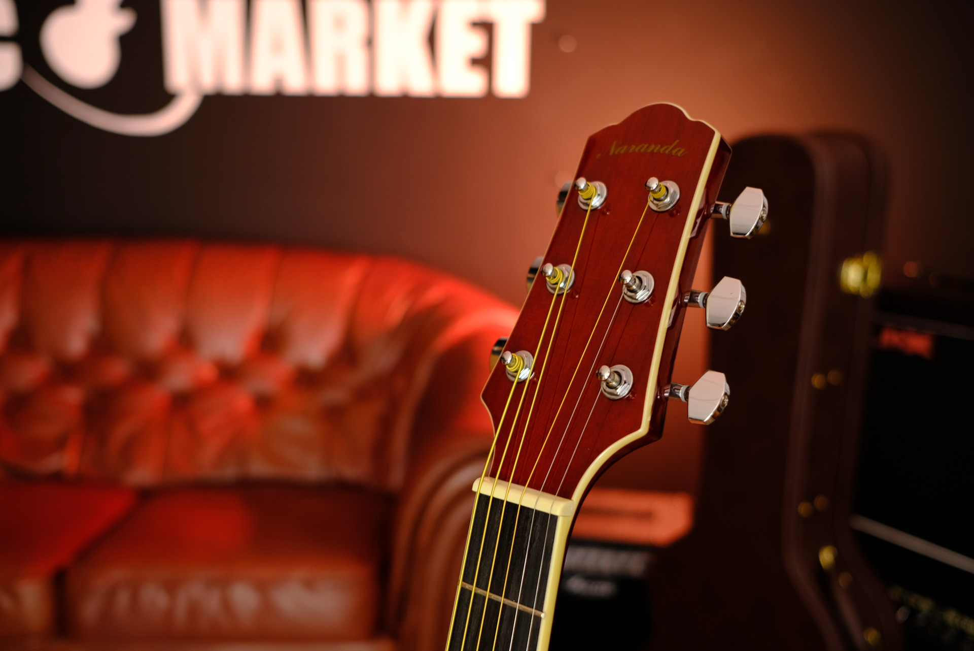 Электроакустическая гитара Naranda DG220CEN