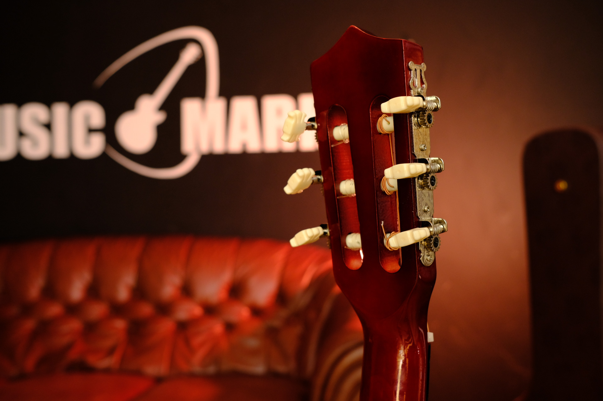 Классическая гитара 7/8 TERRIS TC-3801A NA