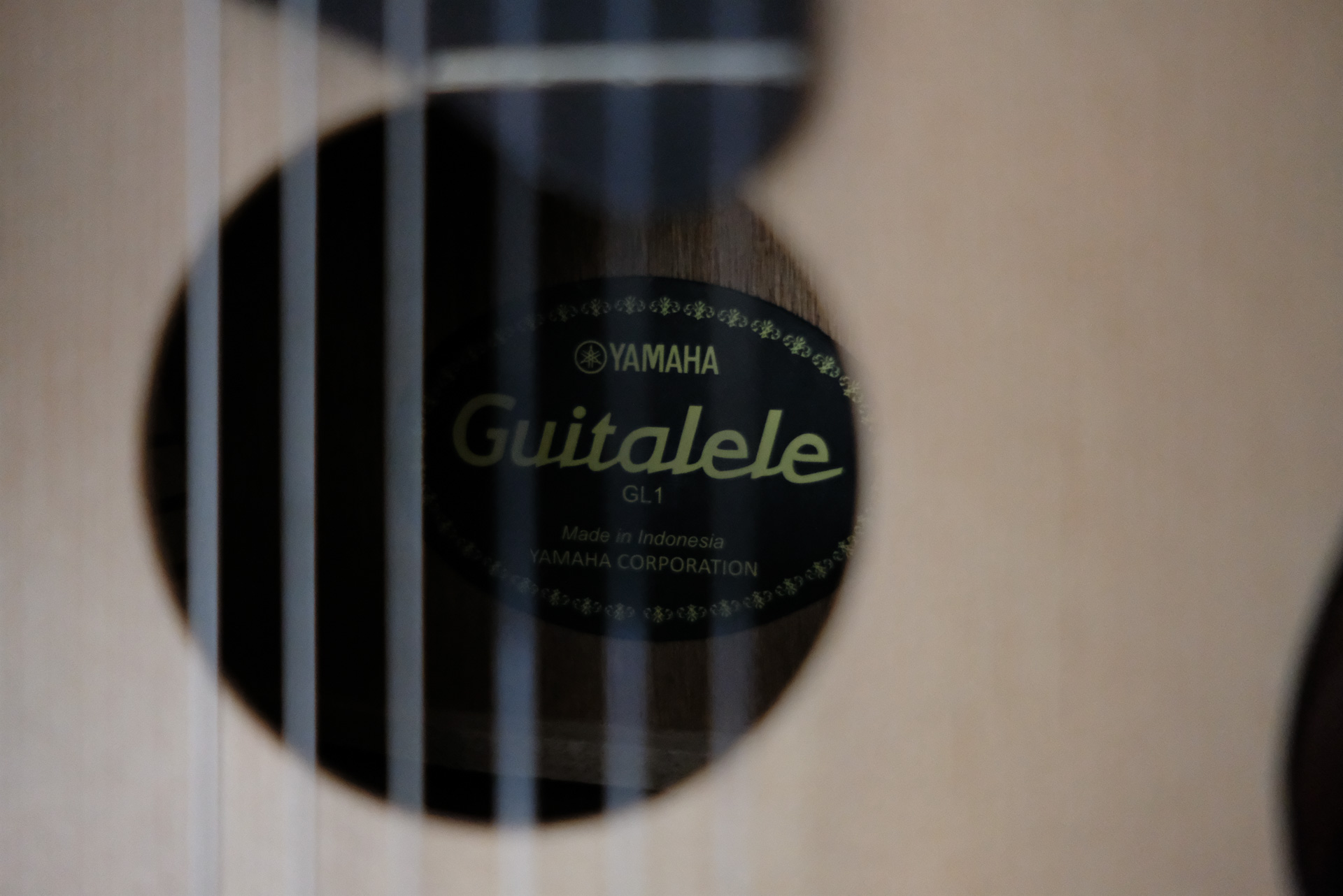 Гитарлеле Yamaha GL1