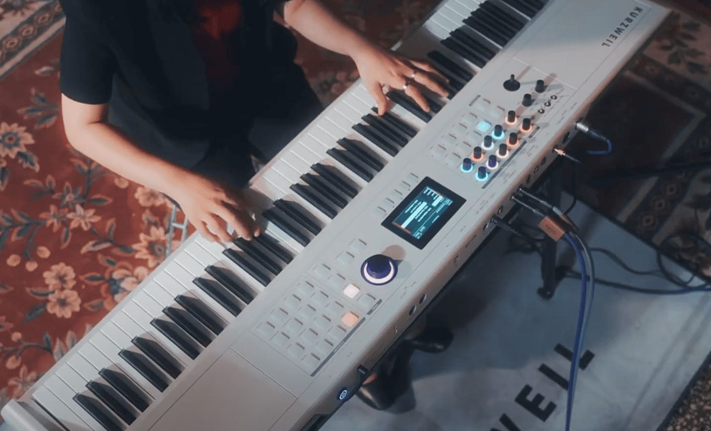 Цифровое пианино Kurzweil SP7 WH