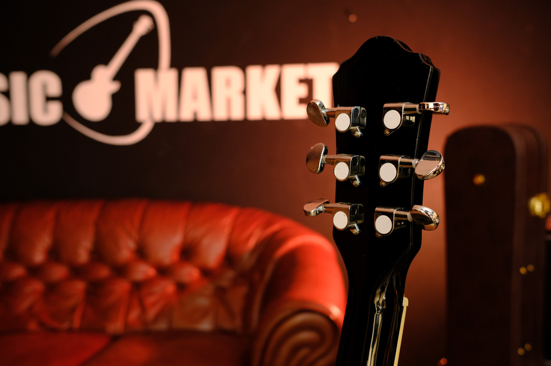 Акустическая гитара Caravan Music HS-4010 BK