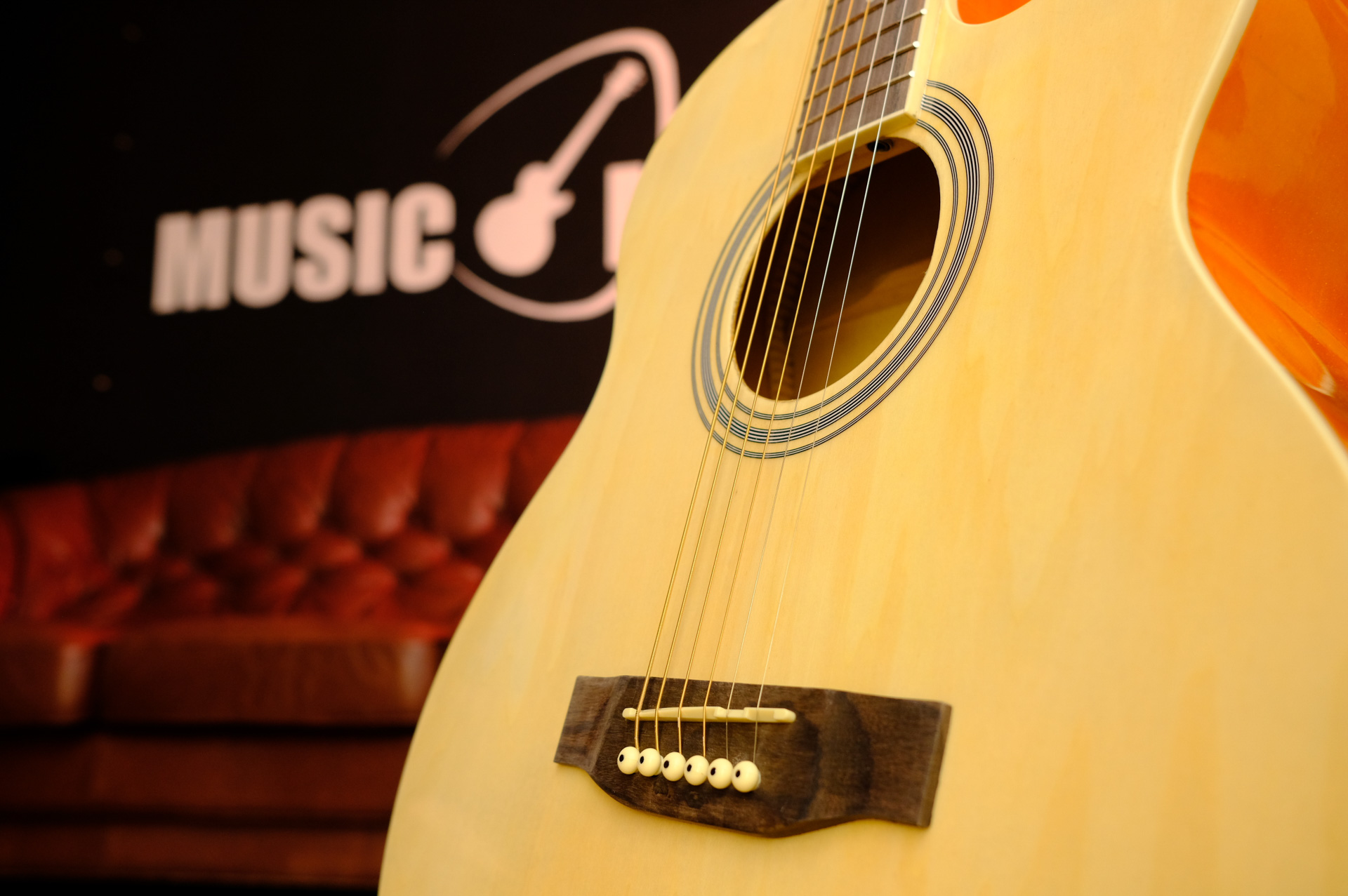 Акустическая гитара Caravan Music HS-4010 N