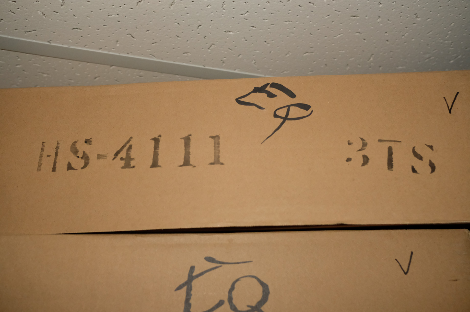 Электроакустическая гитара CARAVAN MUSIC HS-4111BK EQ