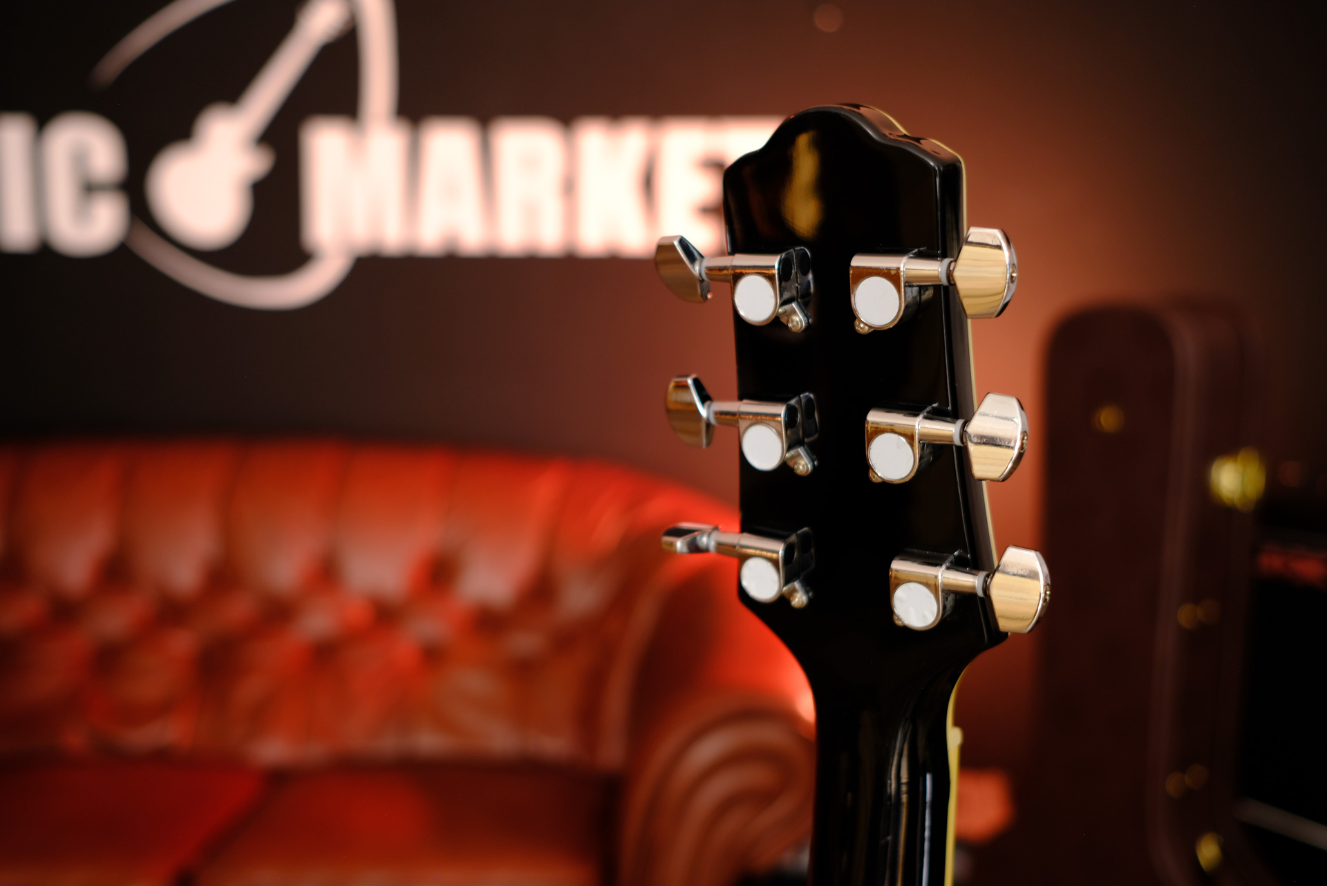 Акустическая гитара Naranda DG220BK