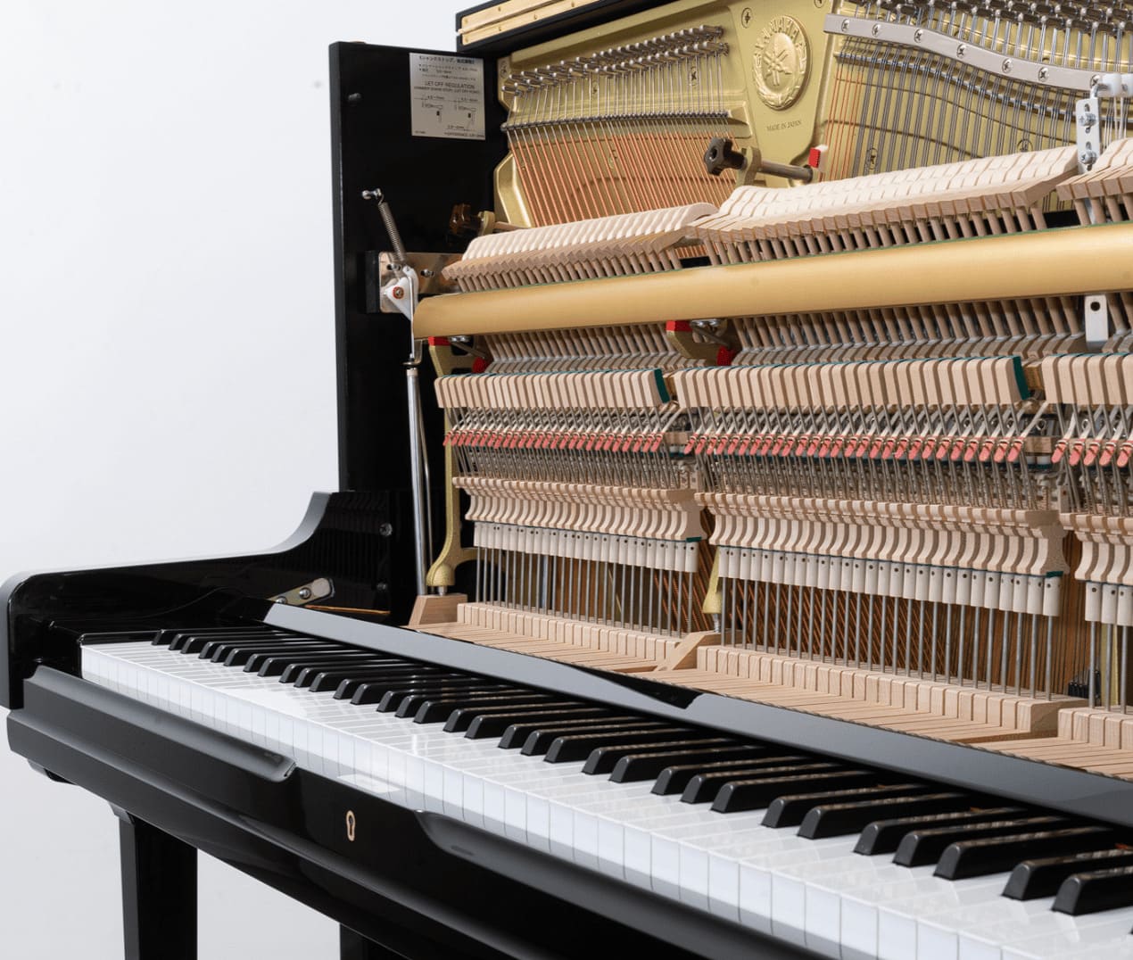 Акустическое пианино Yamaha YUS3 PE