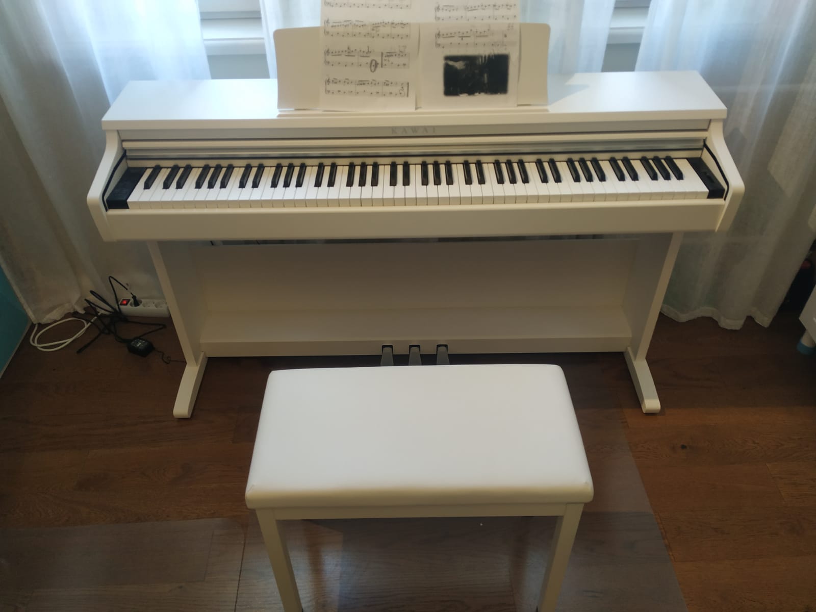 Цифровое пианино Kawai KDP75 W / KDP-75 (белое)