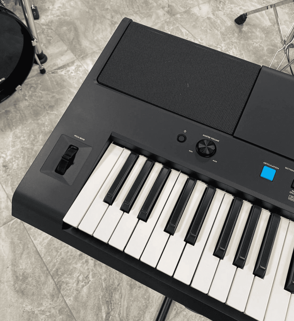 Синтезатор Yamaha PSR-EW425